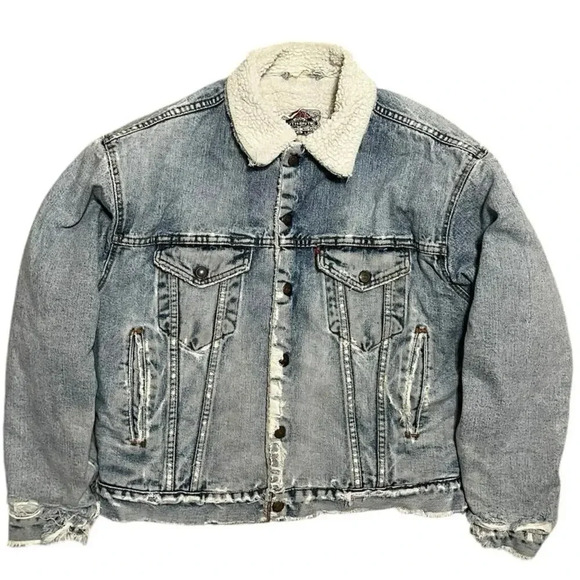 Levi’s 80’s Sherpa Trucker Denim Jacket